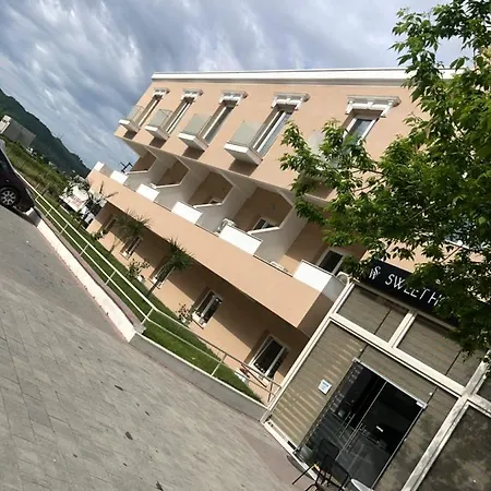 Otel Sweet Ljaknasi