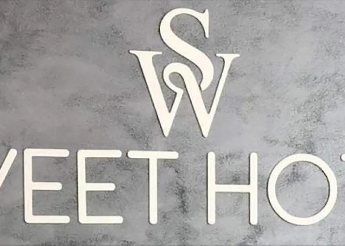 Sweet 酒店 *